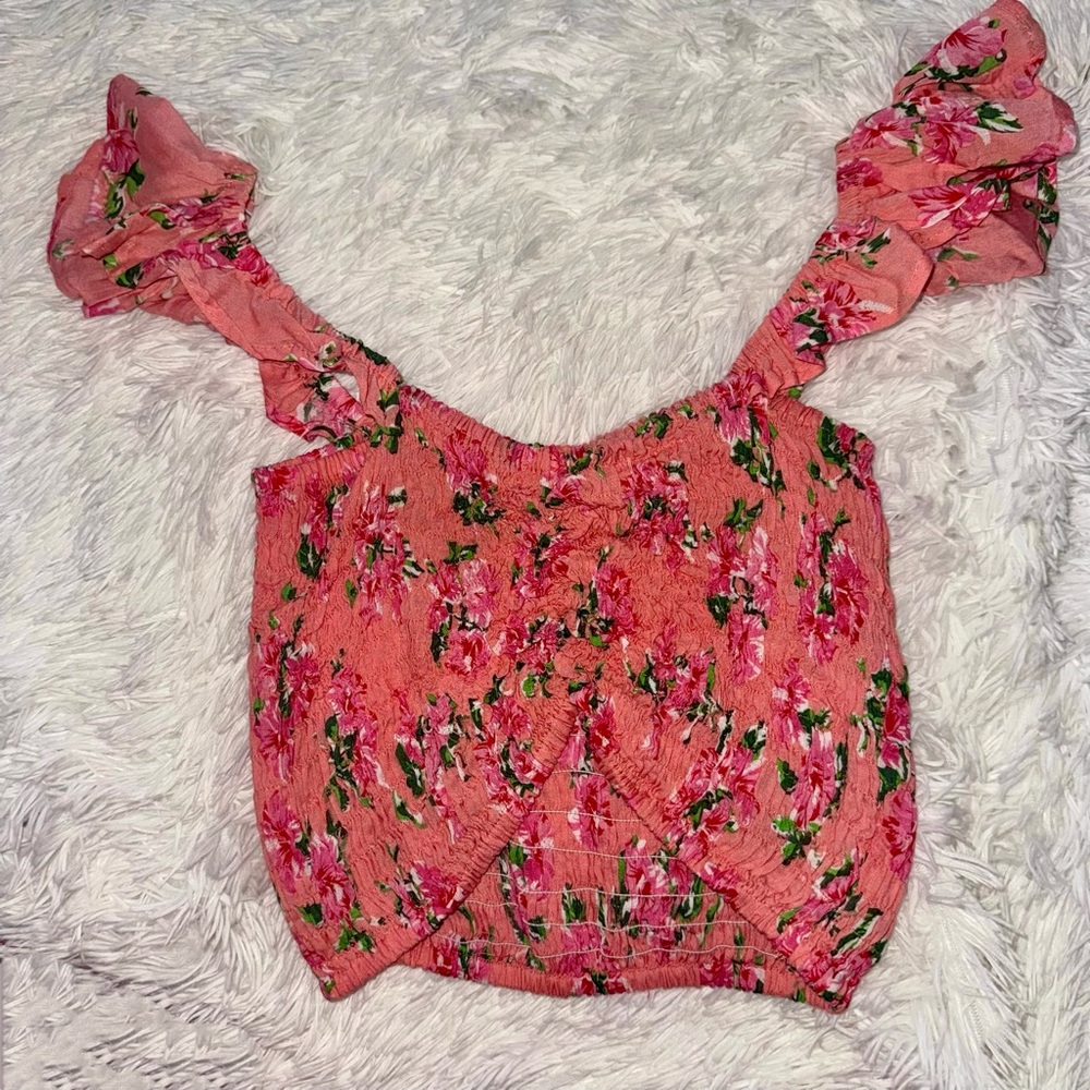#28 💗 Tiara Perfect condition! Tiare Hawaii Floral Pink Women's Top